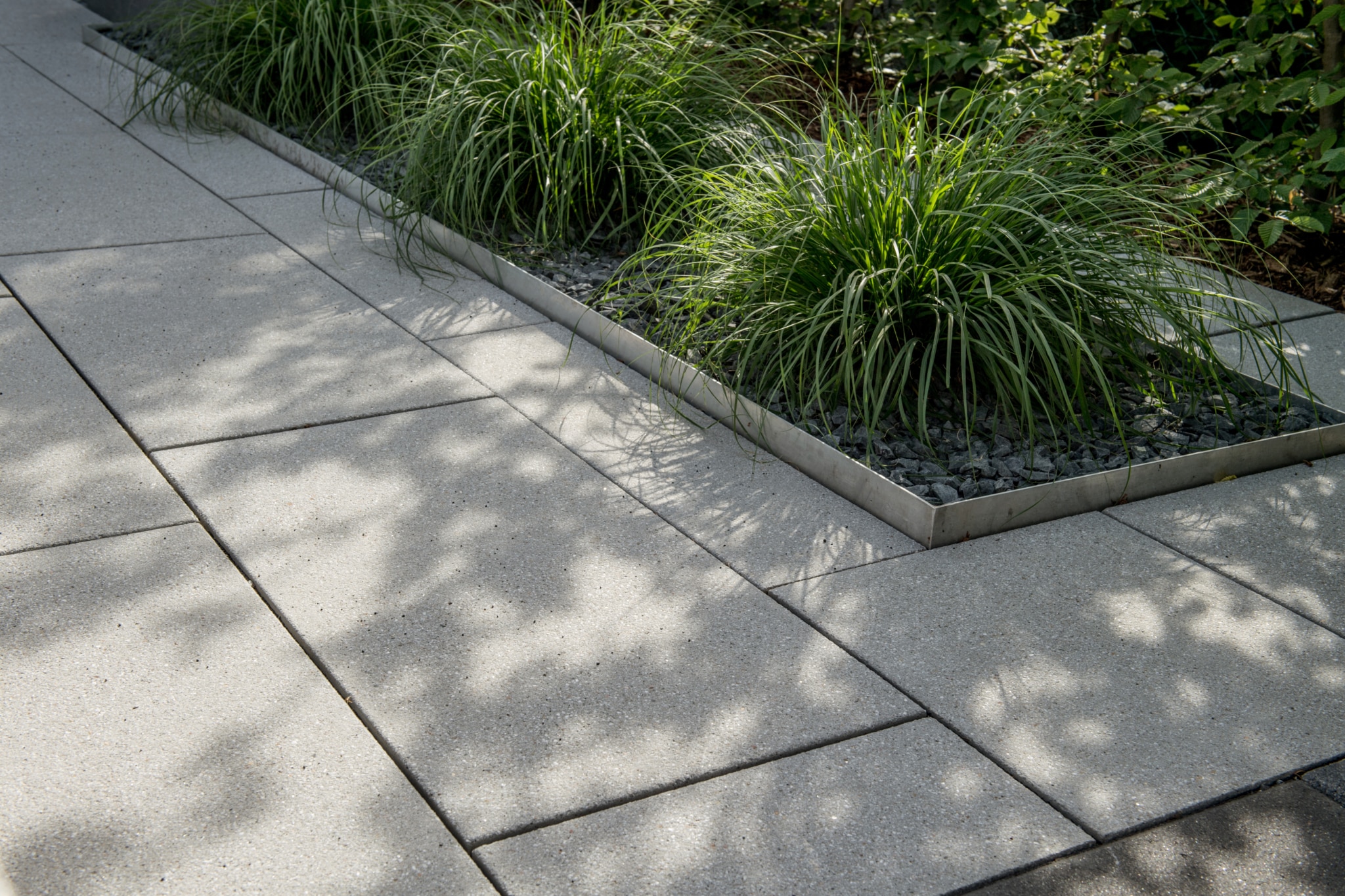 bachl-garten-und-terrassenplatten-terrassenplatte-beton image 1