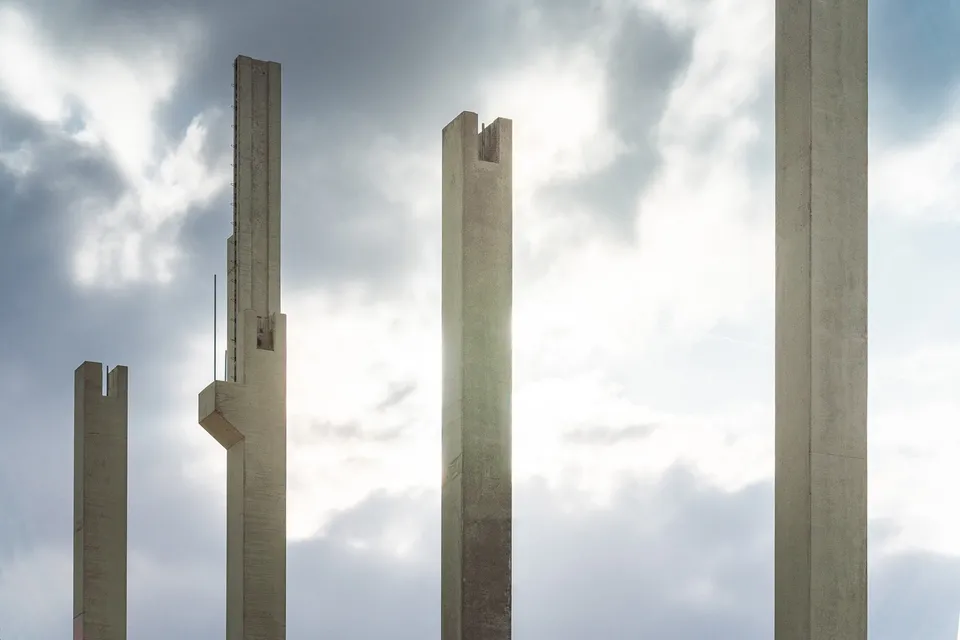 bachl-w-nde-st-tzensystem-schalung-beton-wand image 1